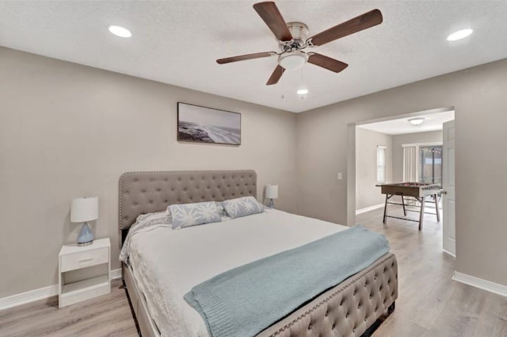 Photo of Bedroom in Lake Sarasota