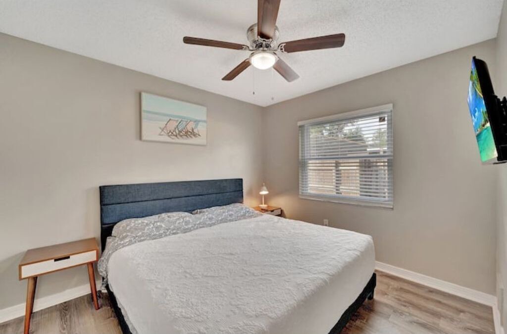 Photo of Bedroom in Lake Sarasota