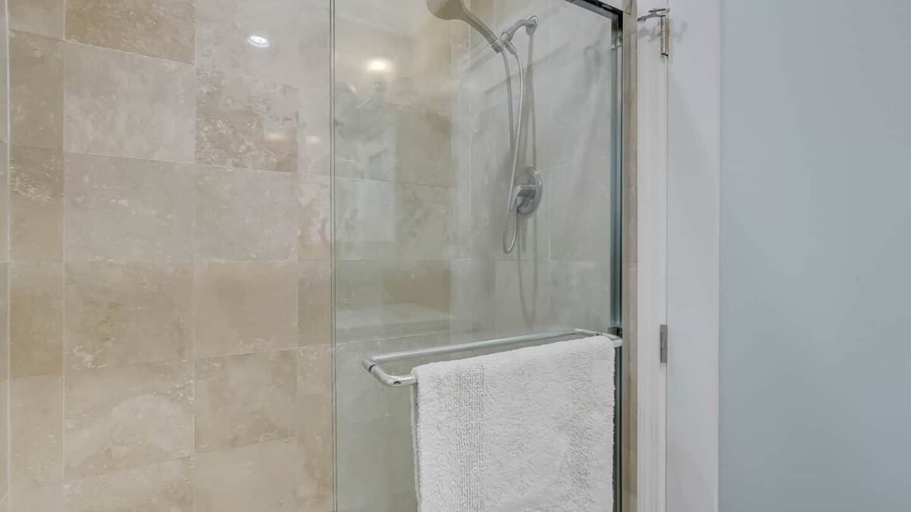 Photo of Bathroom in Victoria Park