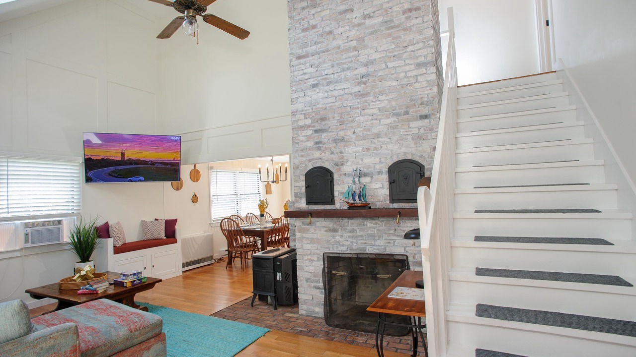 Photo of Livingroom in Lagoon Heights