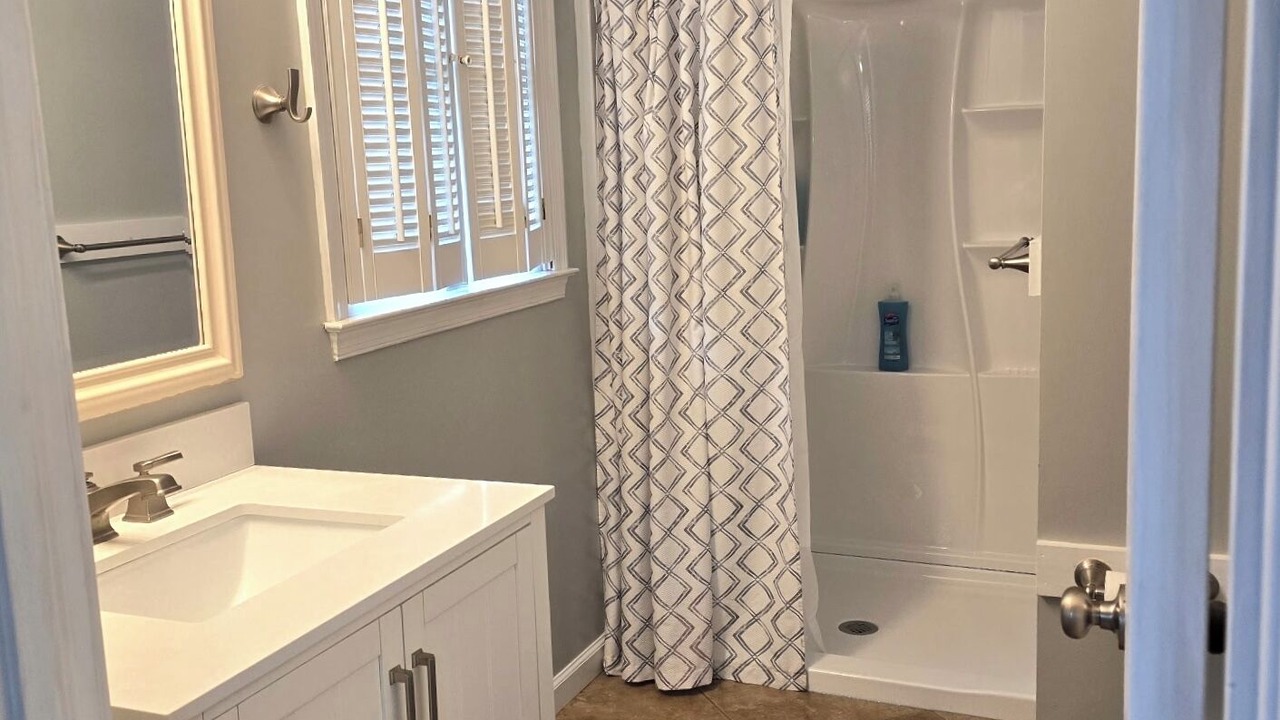 Photo of Bathroom in Red Mill Pond