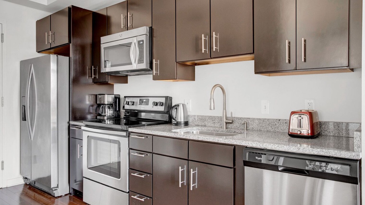 Photo of Kitchen in Woodmont Triangle