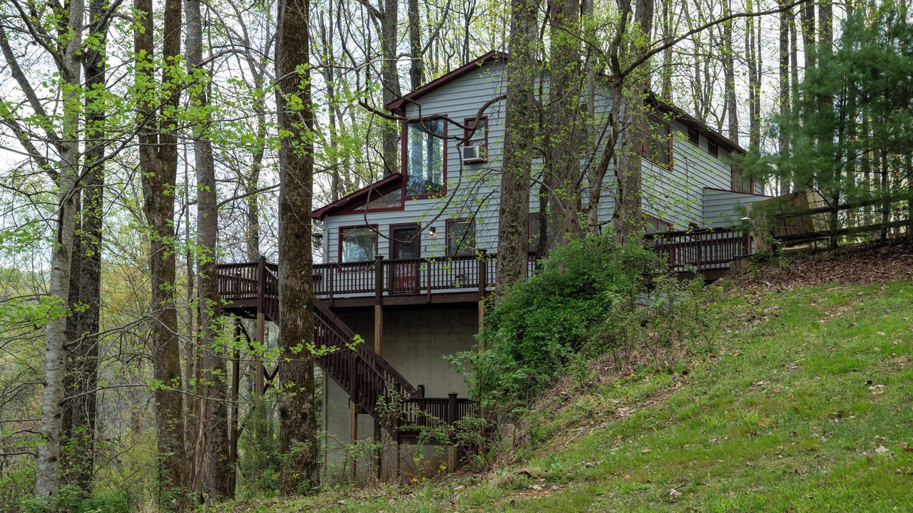 Photo of Outdoor in Deep Gap