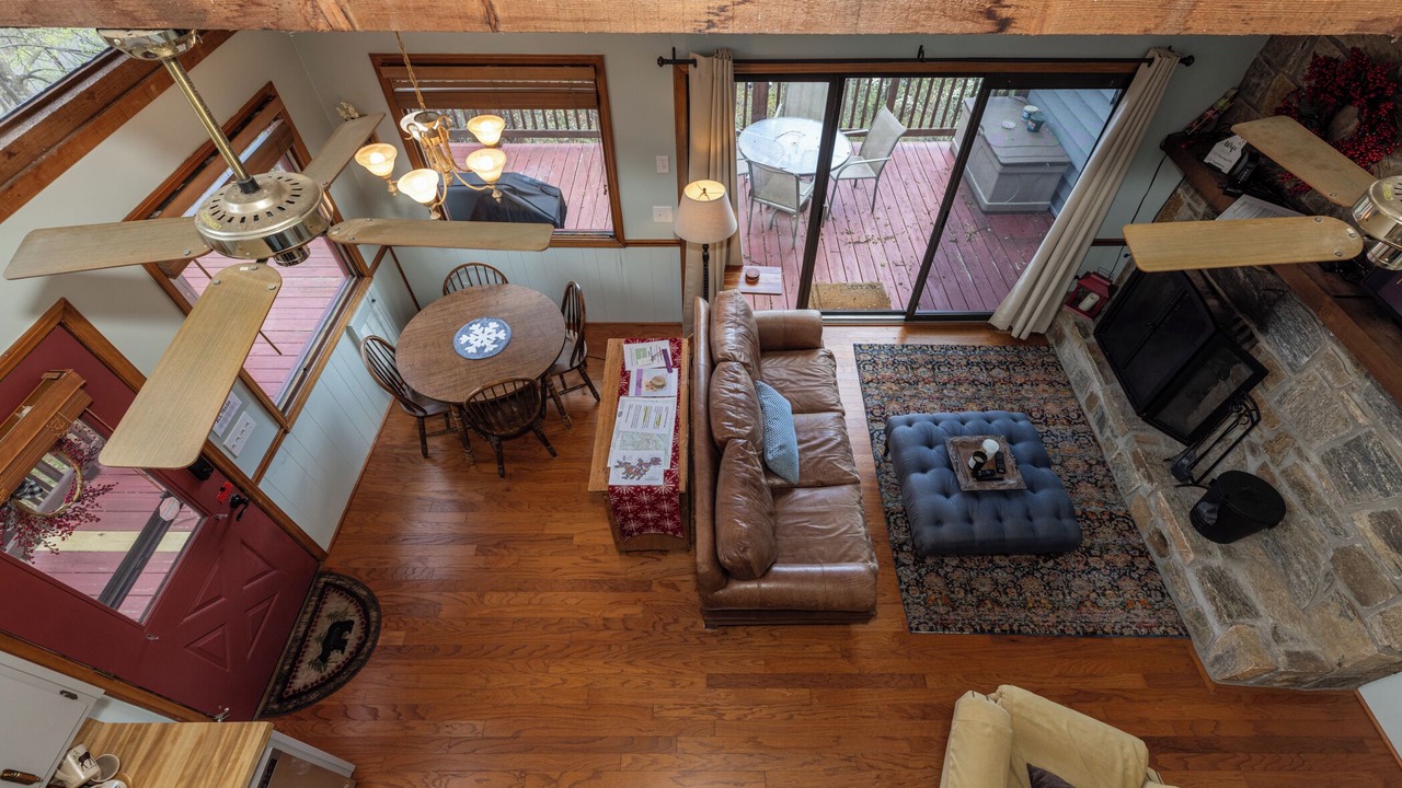 Photo of Livingroom in Deep Gap