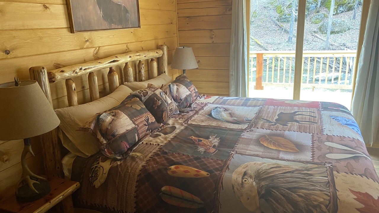 Photo of Bedroom in Deep Gap