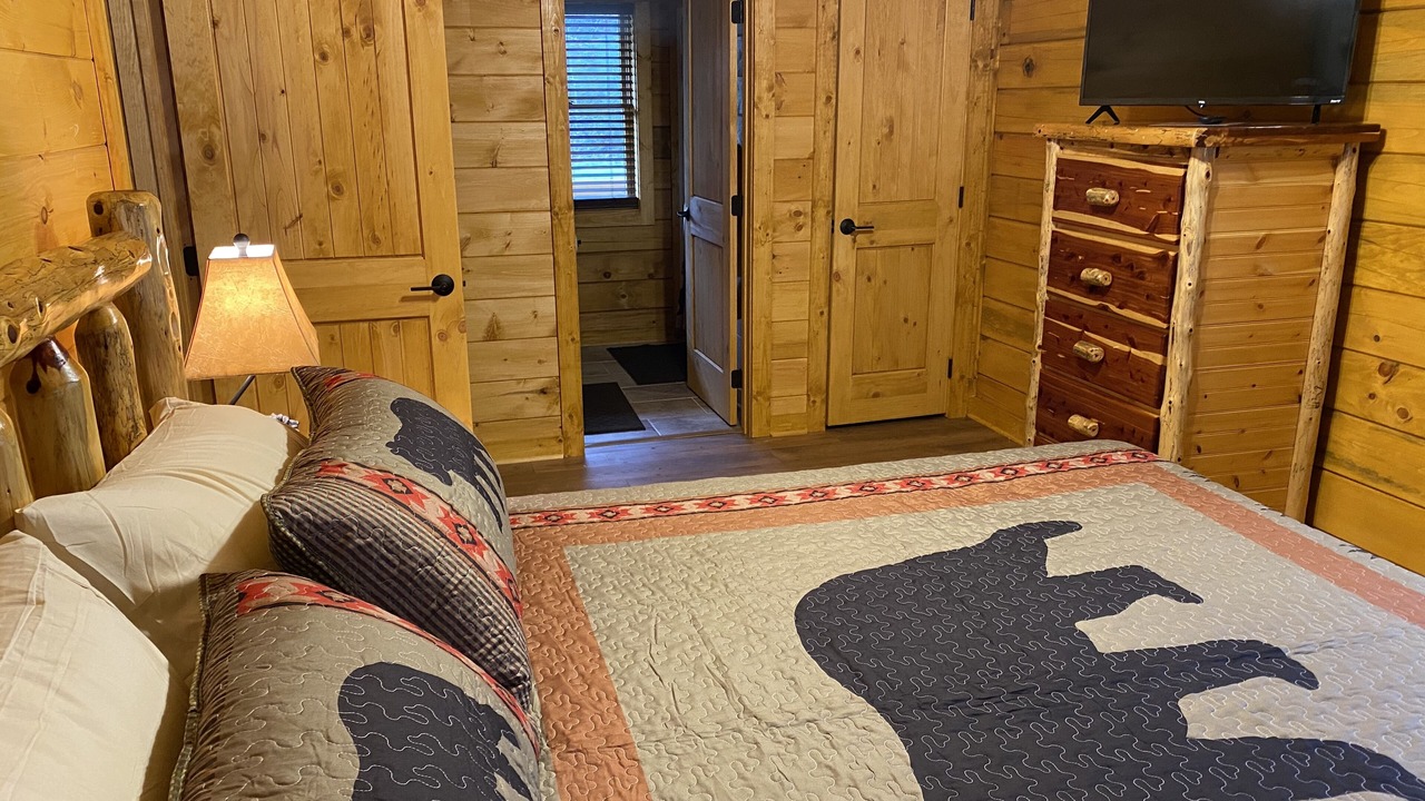 Photo of Bedroom in Deep Gap