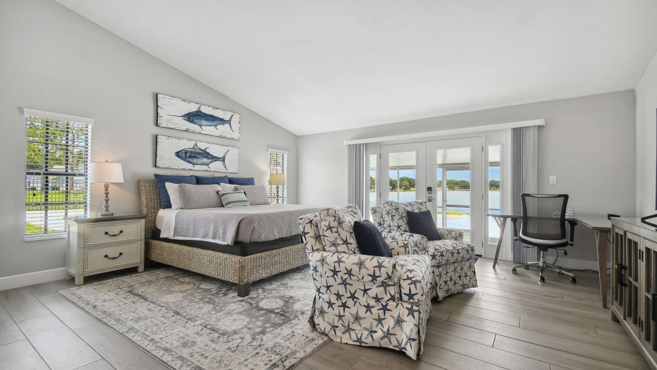 Photo of Bedroom in Westchase