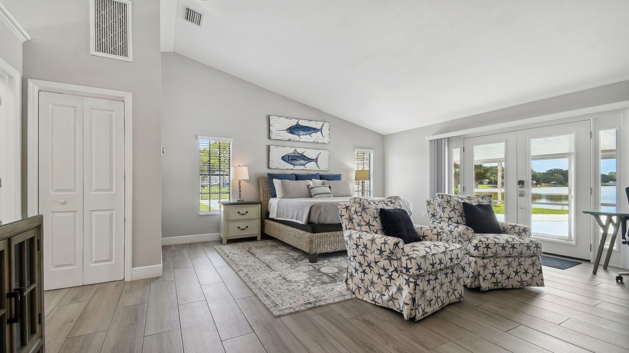 Photo of Bedroom in Westchase