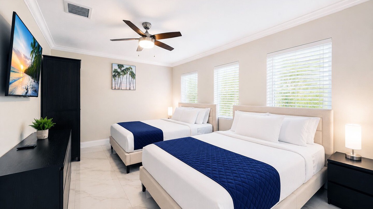 Photo of Bedroom in South Lake