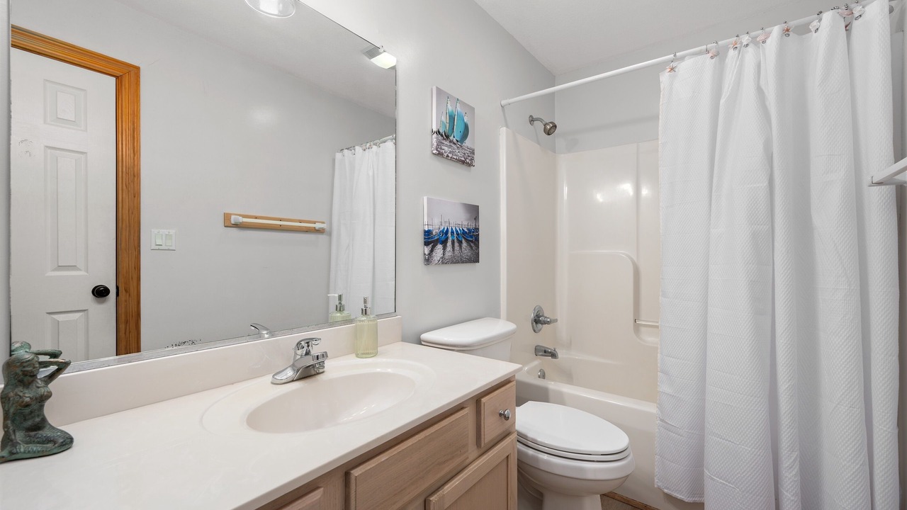Photo of Bathroom in Ocean Sands