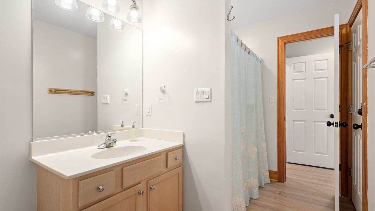Photo of Bathroom in Ocean Sands