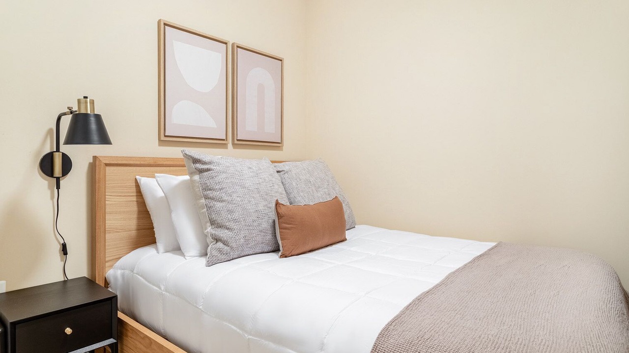 Photo of Bedroom in Mount Vernon Triangle