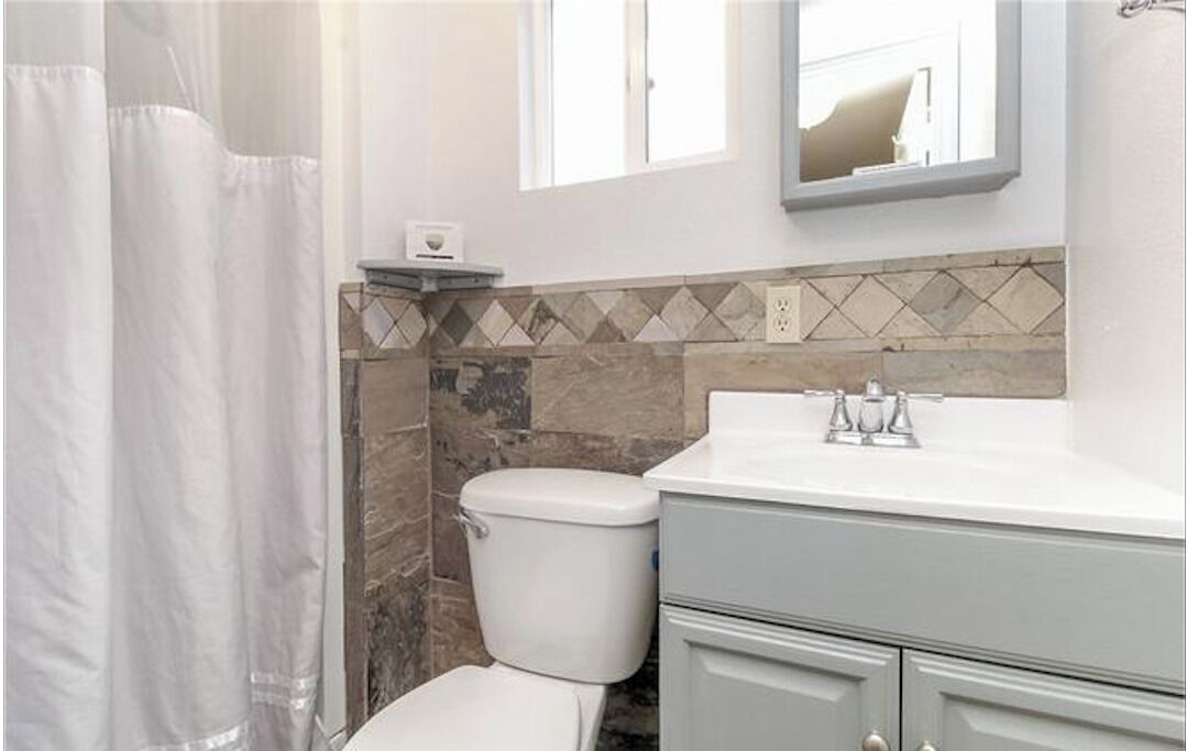 Photo of Bathroom in Columbia City