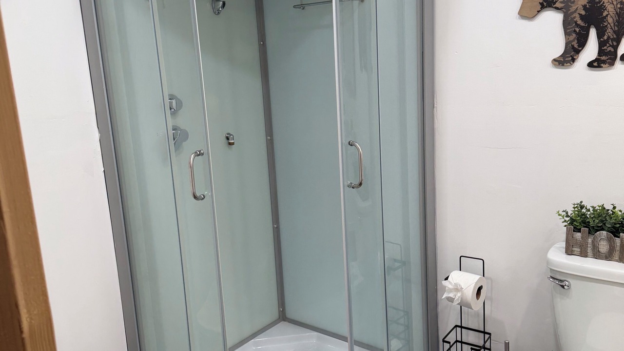 Photo of Bathroom in Ellijay