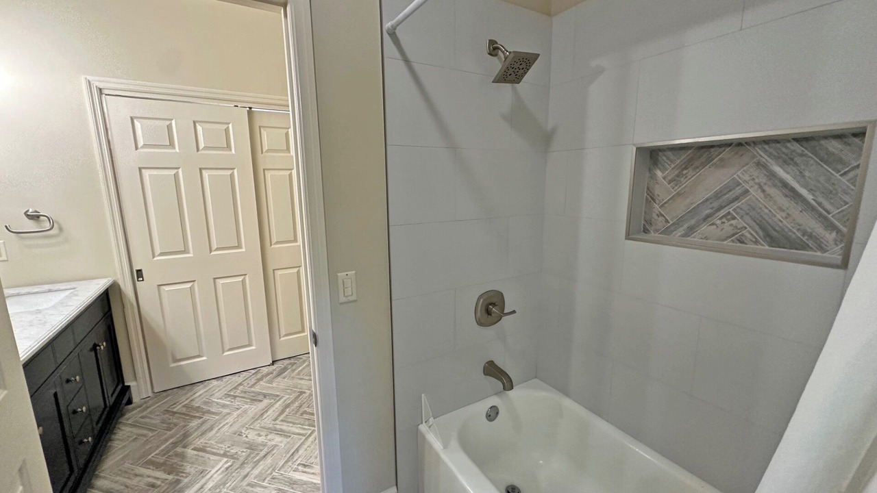 Photo of Bathroom in Shipyard Plantation
