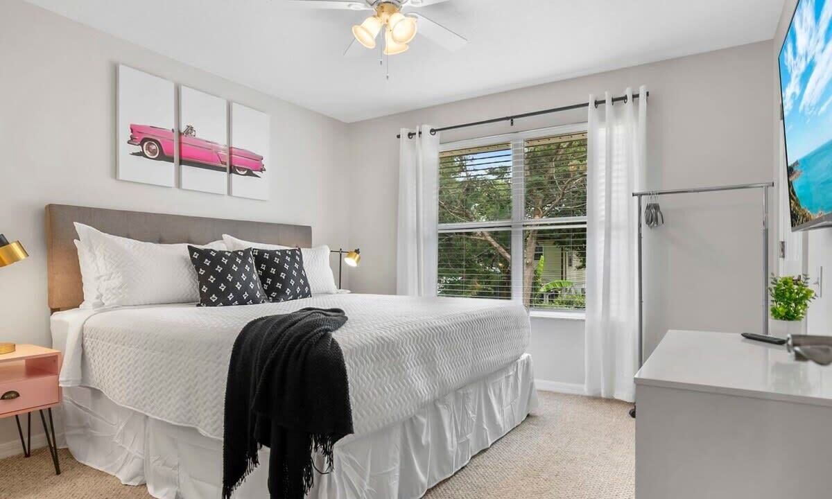Photo of Bedroom in Coquina Gables