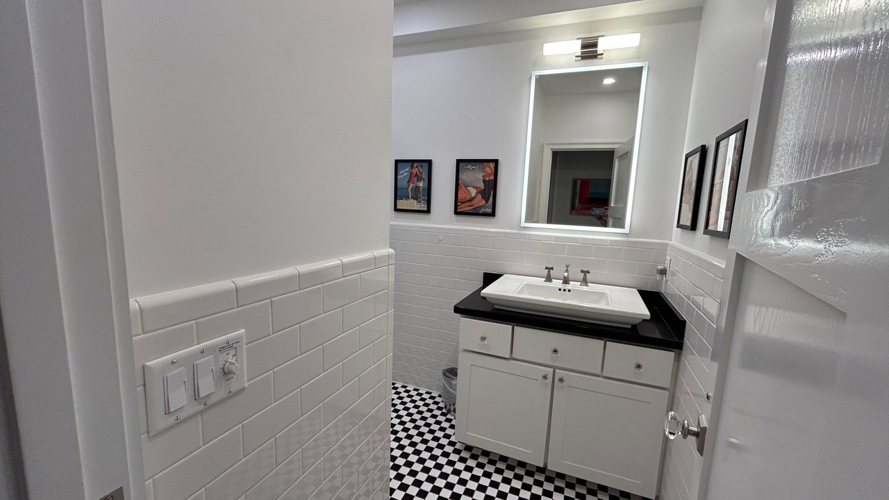 Photo of Bathroom in Seaside