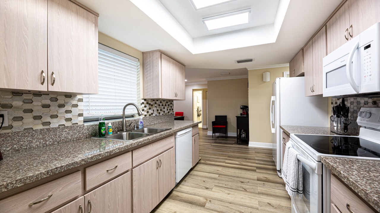 Photo of Kitchen in South Pinellas Community Council