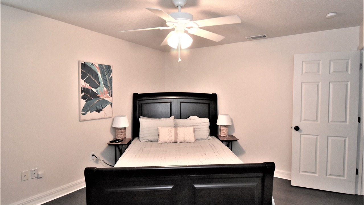 Photo of Bedroom in Saddlebrook