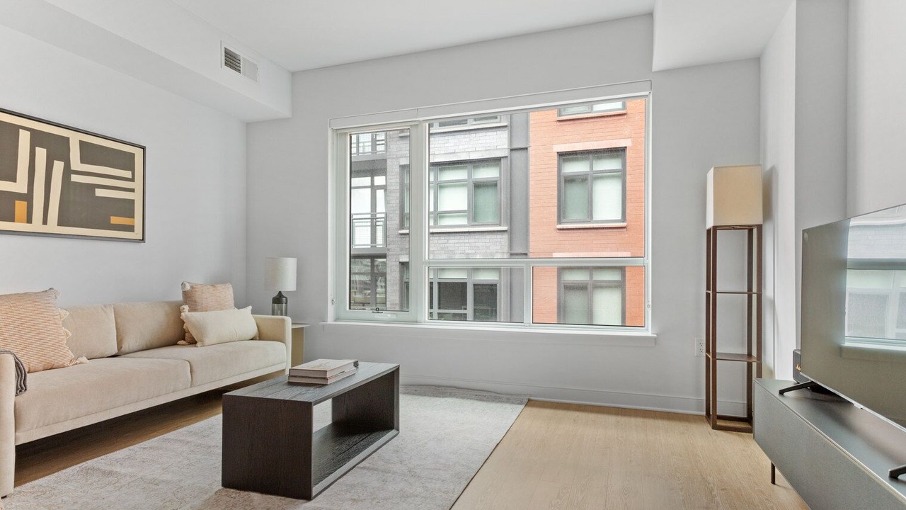 Photo of Livingroom in Mount Vernon Triangle
