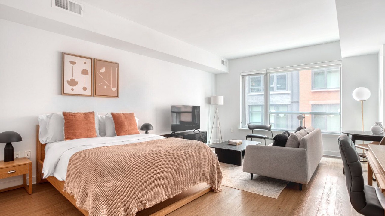 Photo of Bedroom in Mount Vernon Triangle