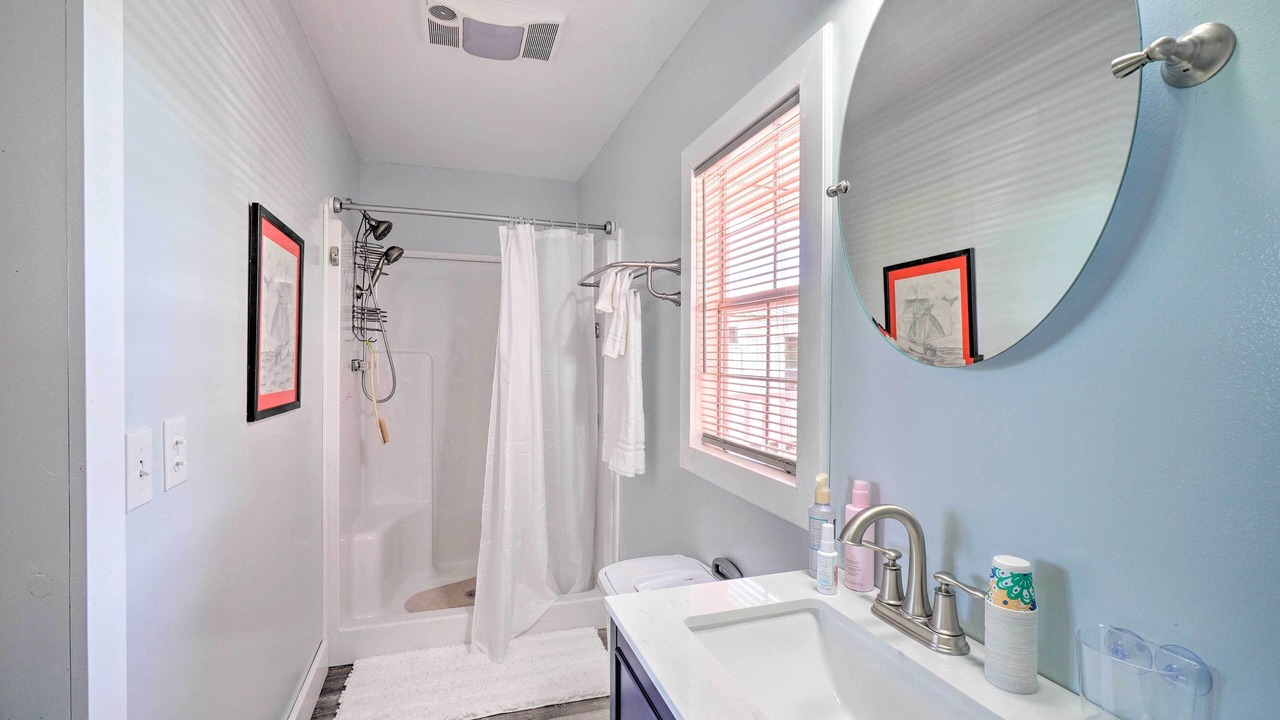 Photo of Bathroom in Sweetwater