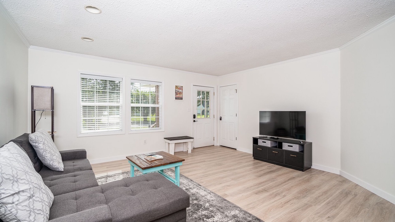 Photo of Livingroom in Morehead City