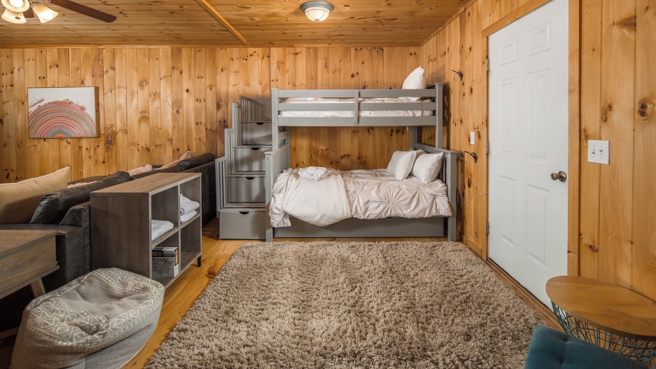 Photo of Bedroom in Todd