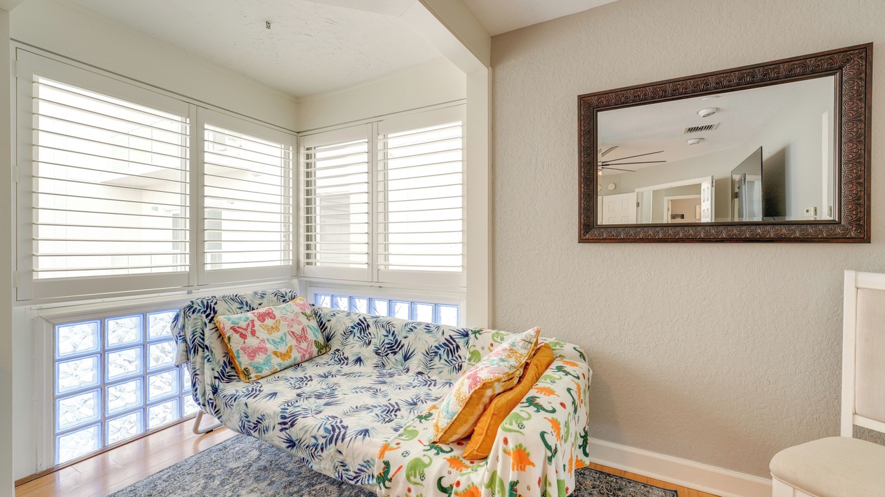 Photo of Livingroom in Clearwater Beach
