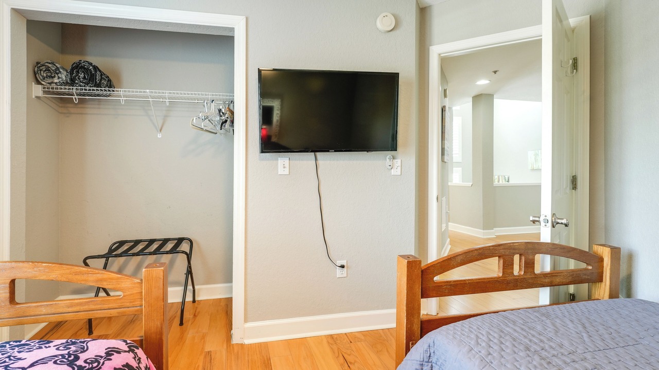 Photo of Bedroom in Clearwater Beach