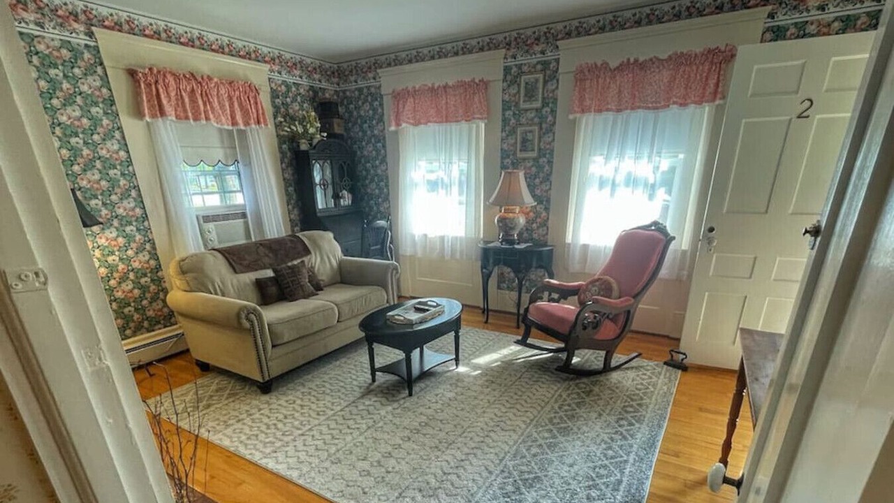 Photo of Livingroom in Trenton