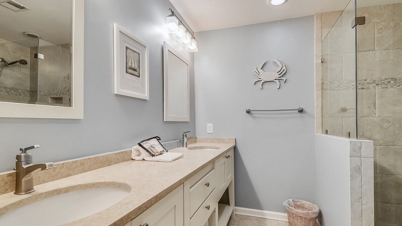 Photo of Bathroom in South Beach