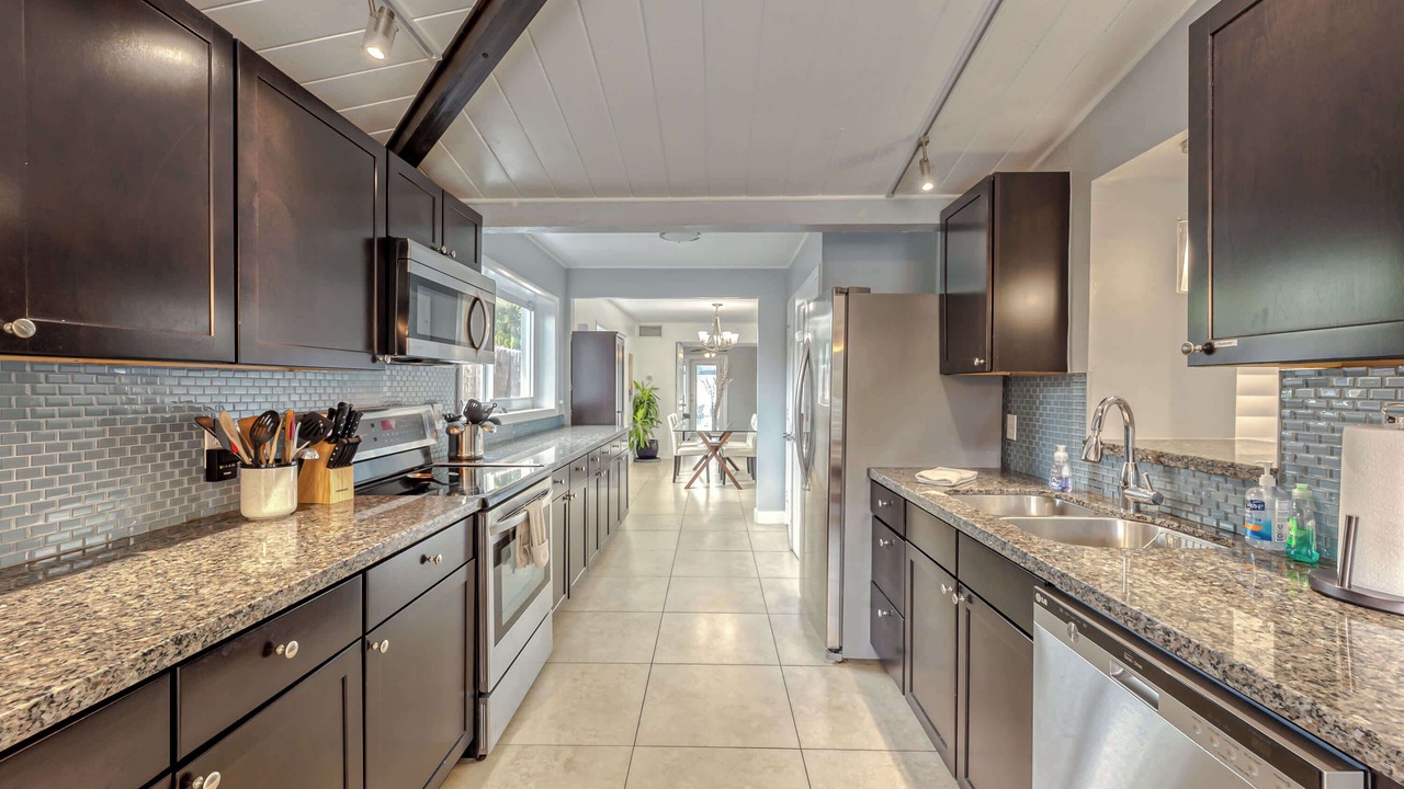 Photo of Kitchen in Poinsettia Heights