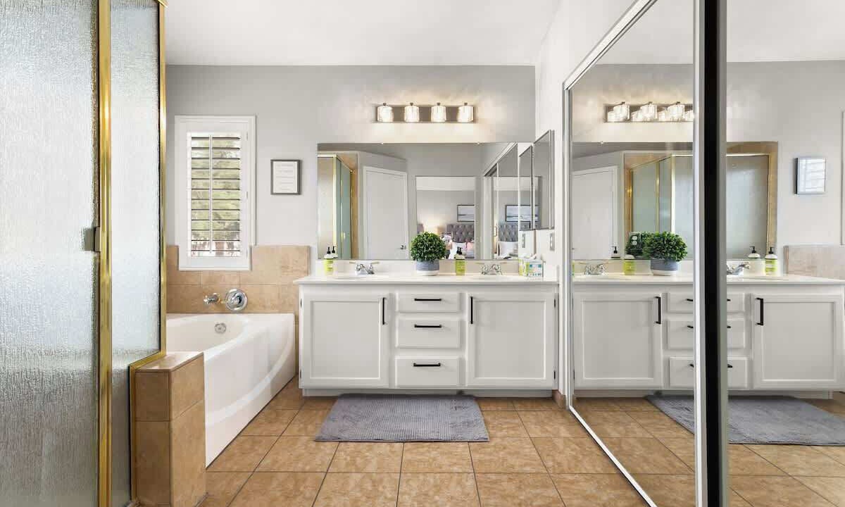 Photo of Bathroom in Gibson Springs