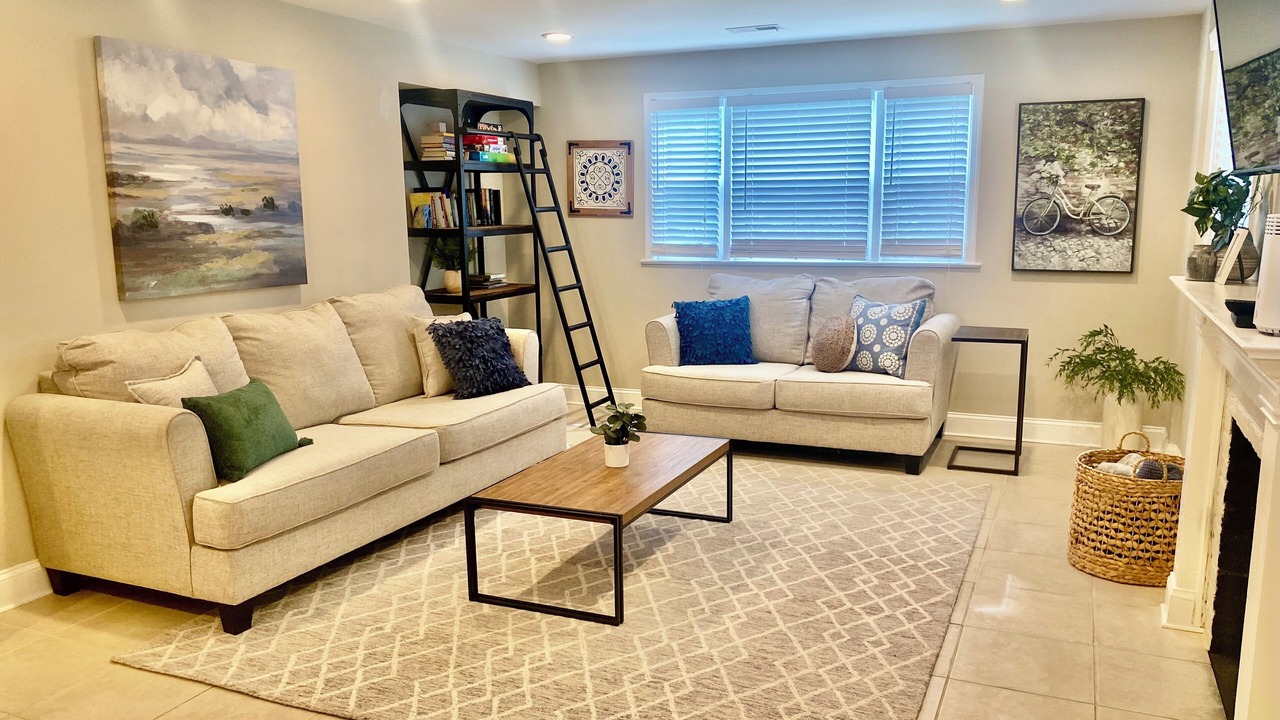 Photo of Livingroom in Fairfax