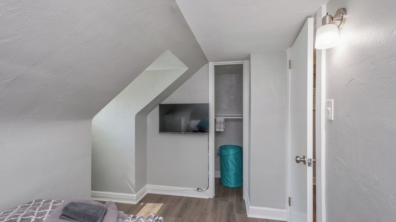 Photo of Bedroom in Buckroe Beach