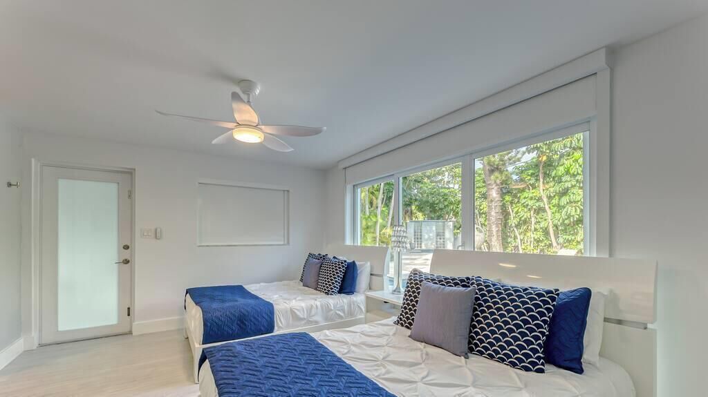 Photo of Bathroom in Harbor Beach