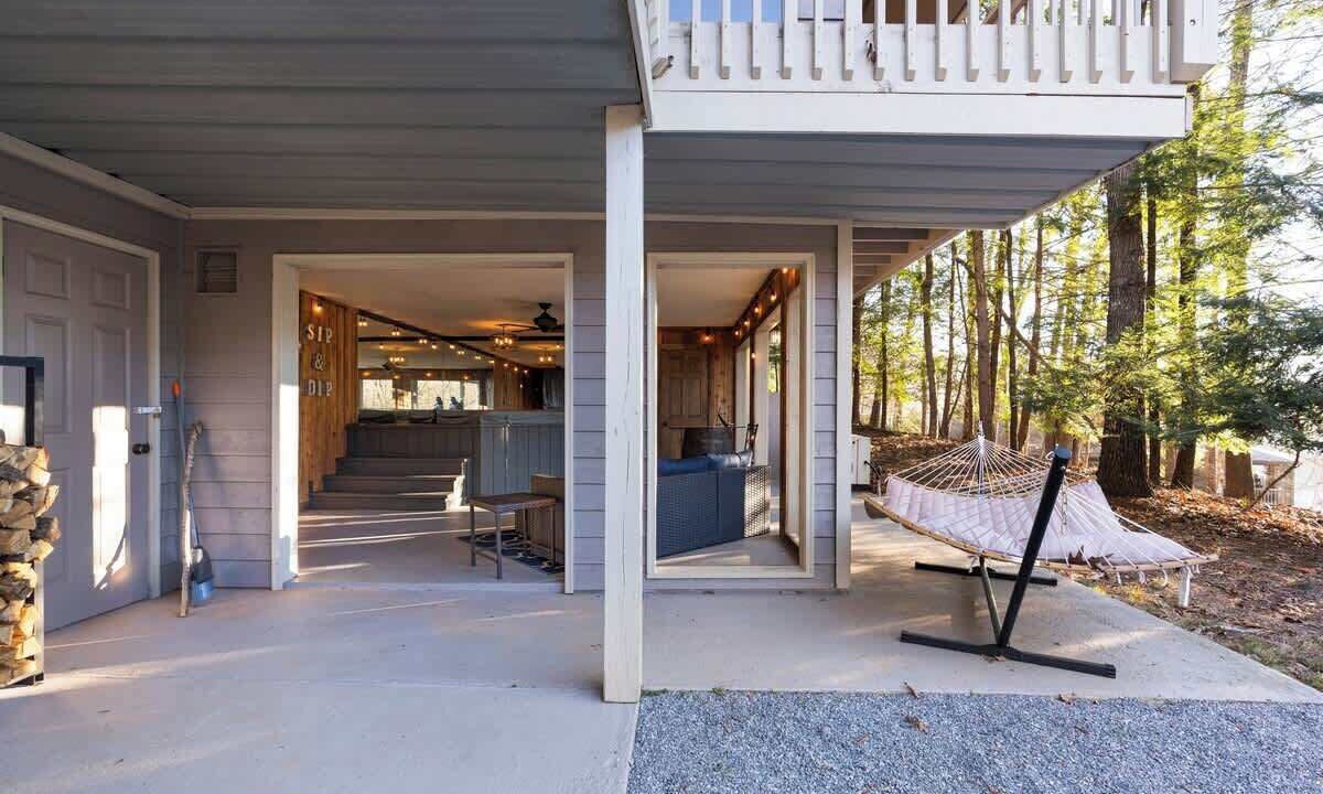 Photo of Bedroom in Big Canoe