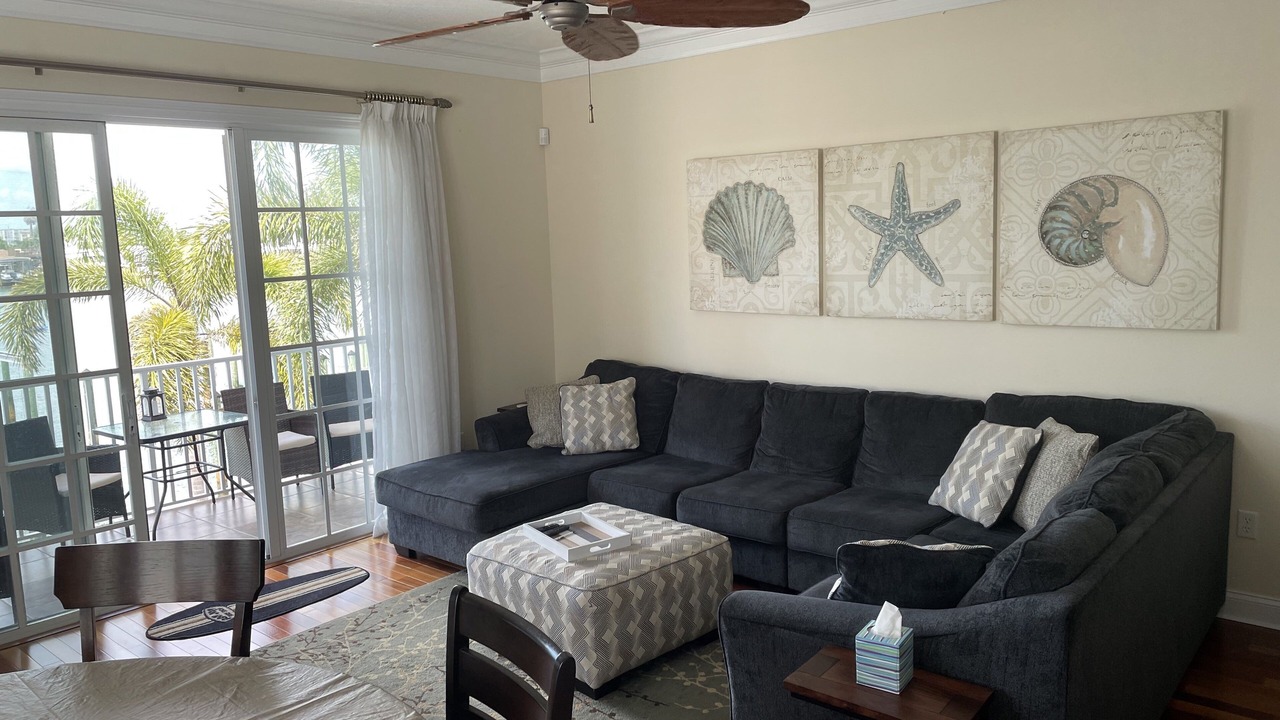 Photo of Livingroom in Clearwater Beach