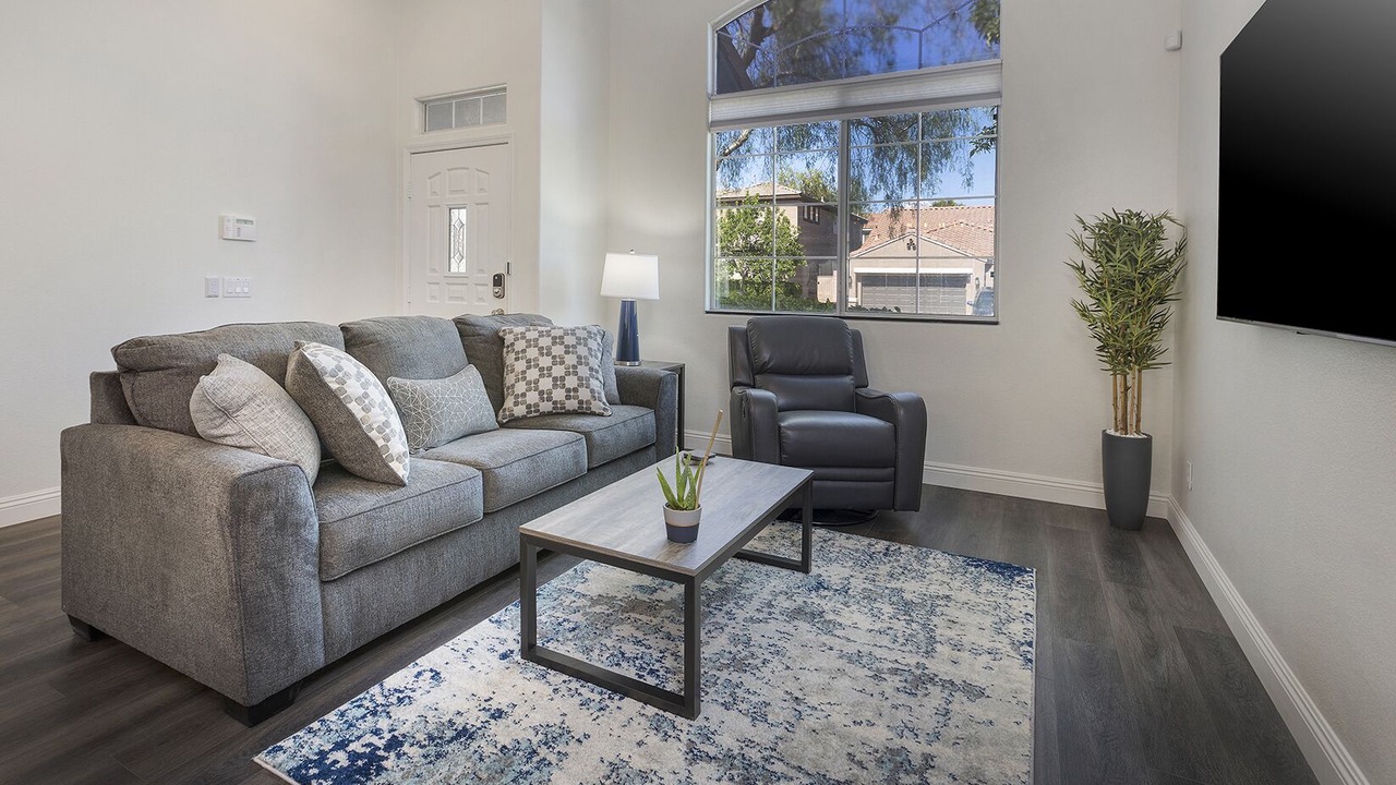 Photo of Livingroom in Green Valley Ranch