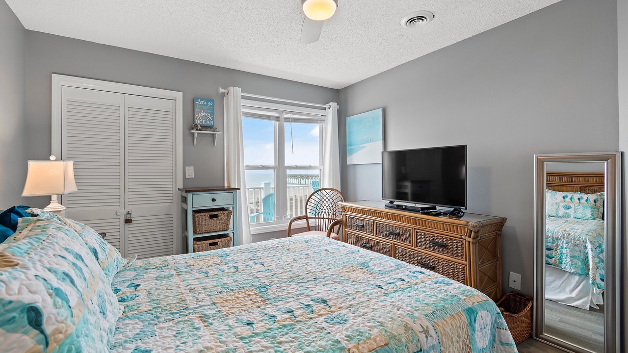 Photo of Bedroom in Holden Beach