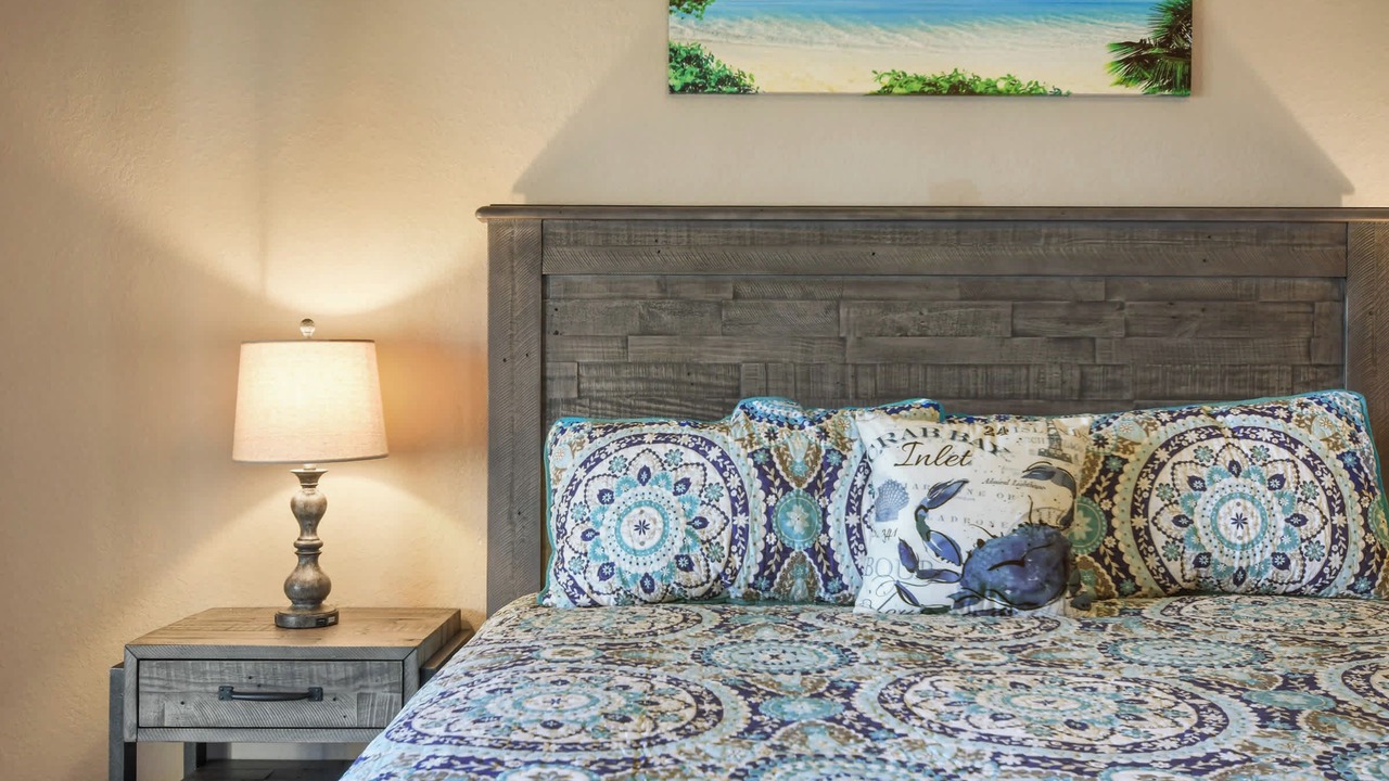 Photo of Bedroom in Bahama Bay