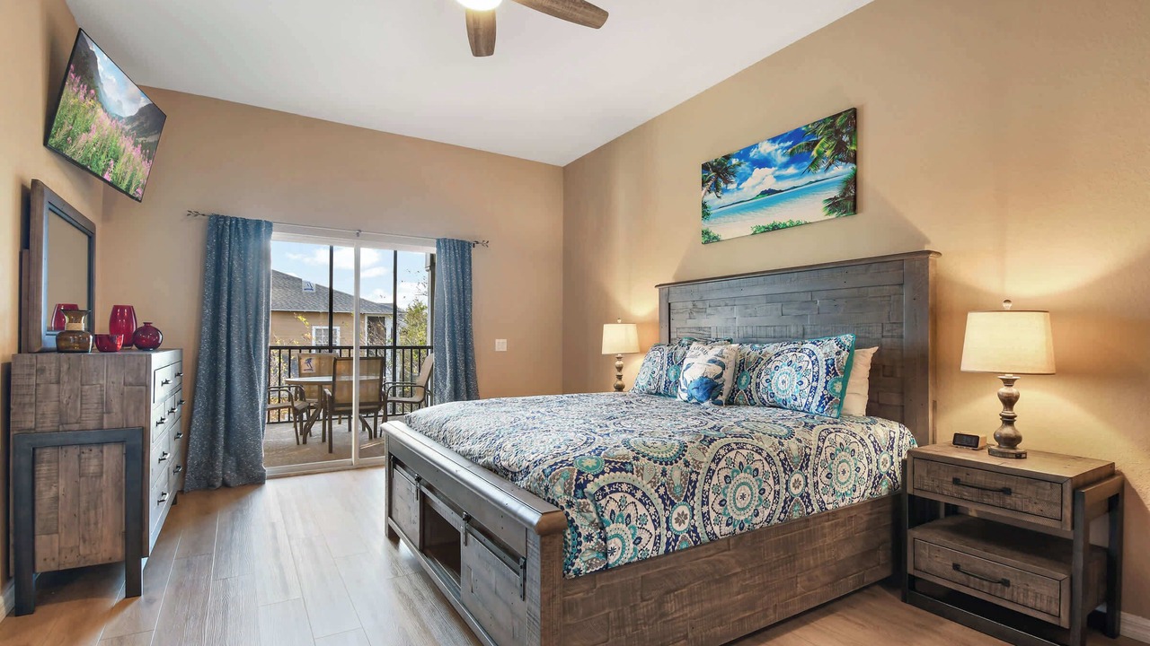 Photo of Bedroom in Bahama Bay