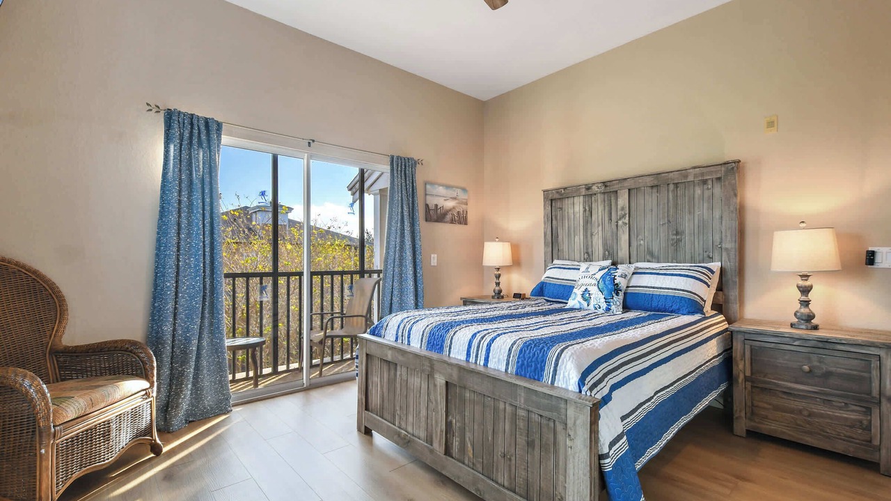 Photo of Bedroom in Bahama Bay