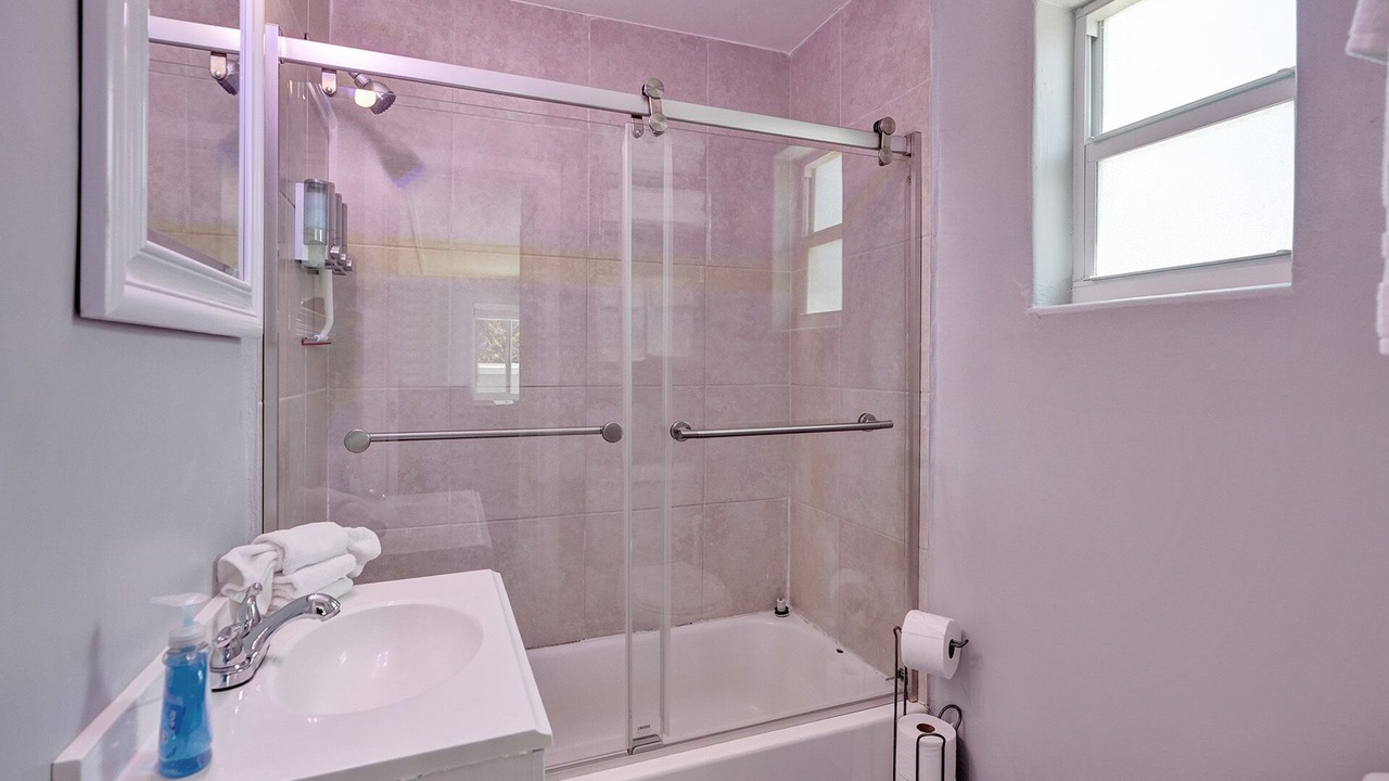 Photo of Bathroom in Victoria Park