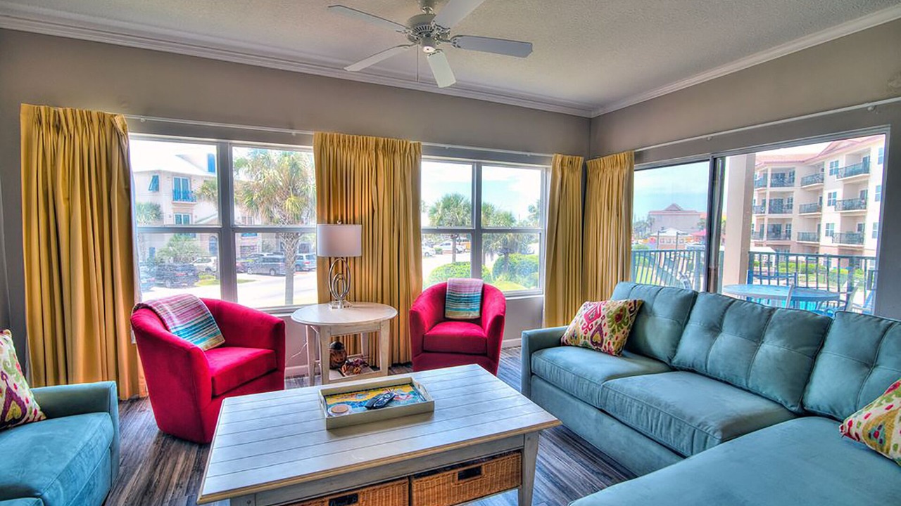 Photo of Livingroom in Frangista Beach