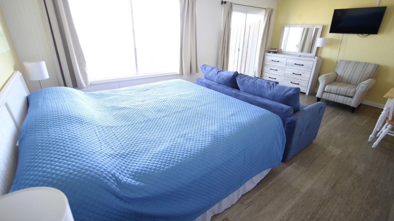 Photo of Bedroom in Topsail Beach