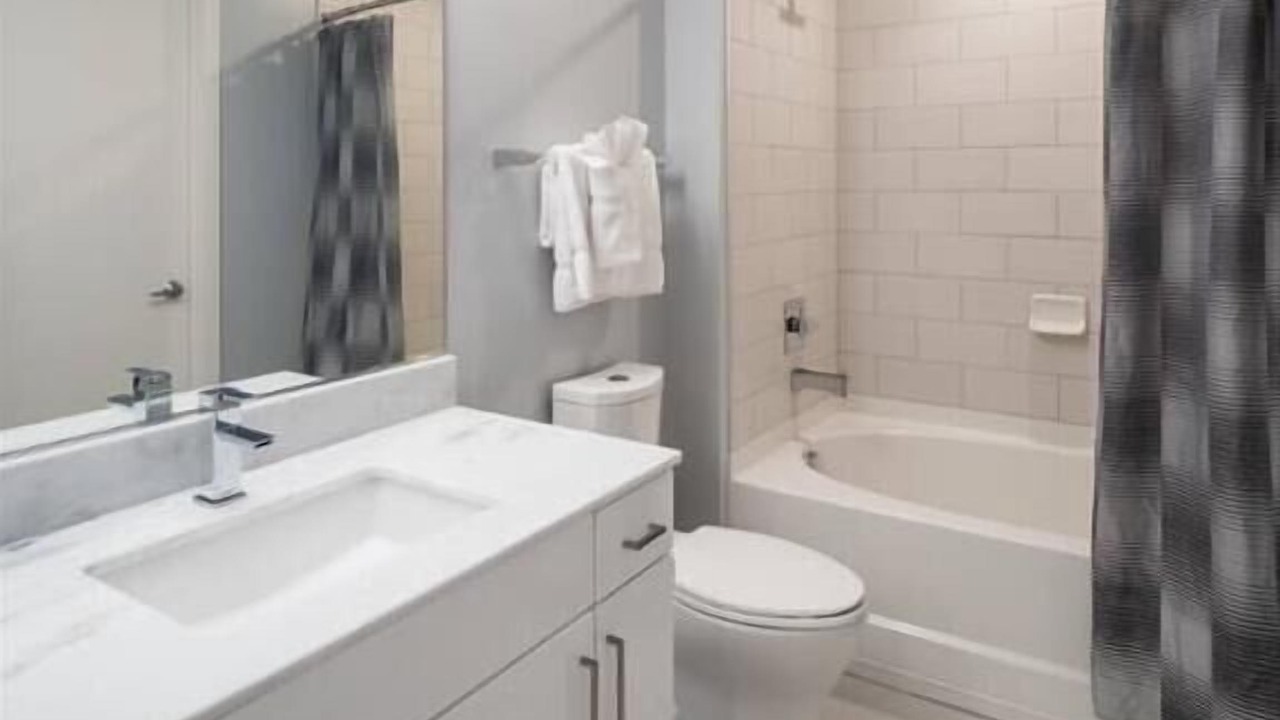 Photo of Bathroom in Woodmont Triangle