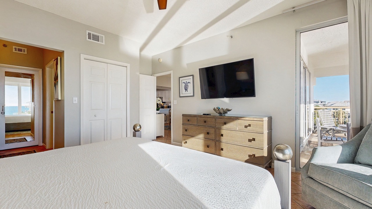 Photo of Bedroom in Rosemary Beach