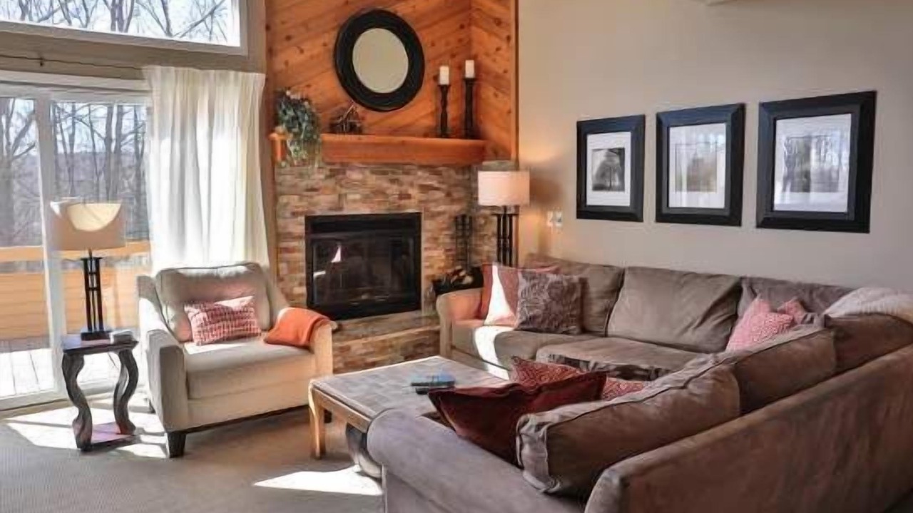 Photo of Livingroom in Harbor Springs